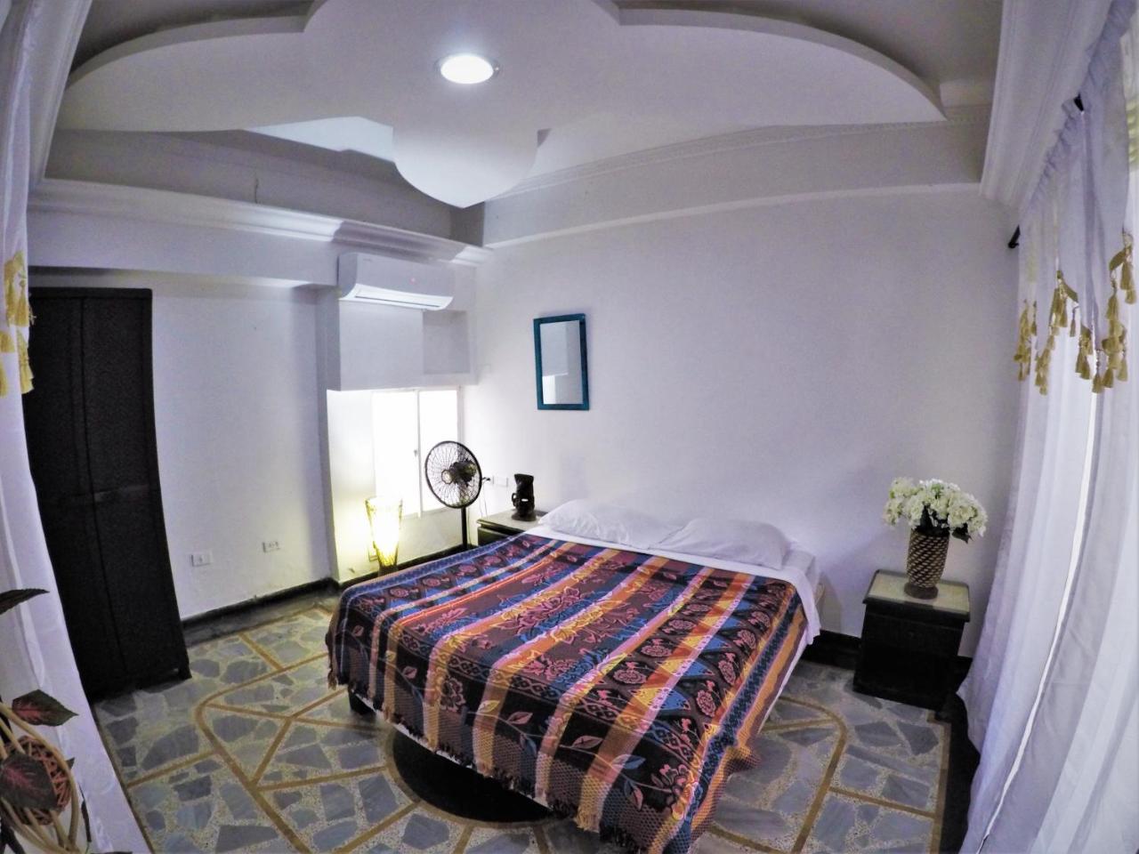 Casa Blanca Just For Travelers